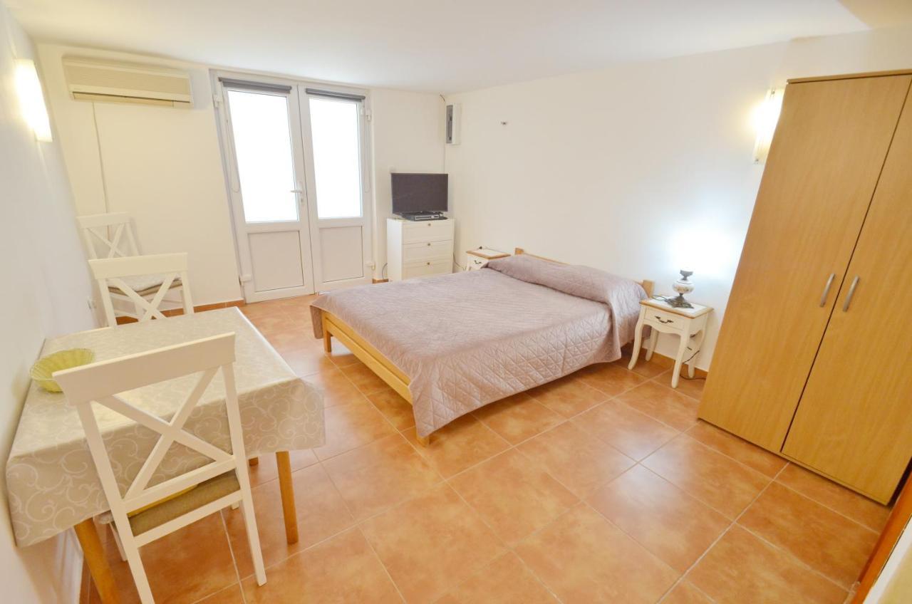 Dubravcevic Residence Tivat Exterior foto