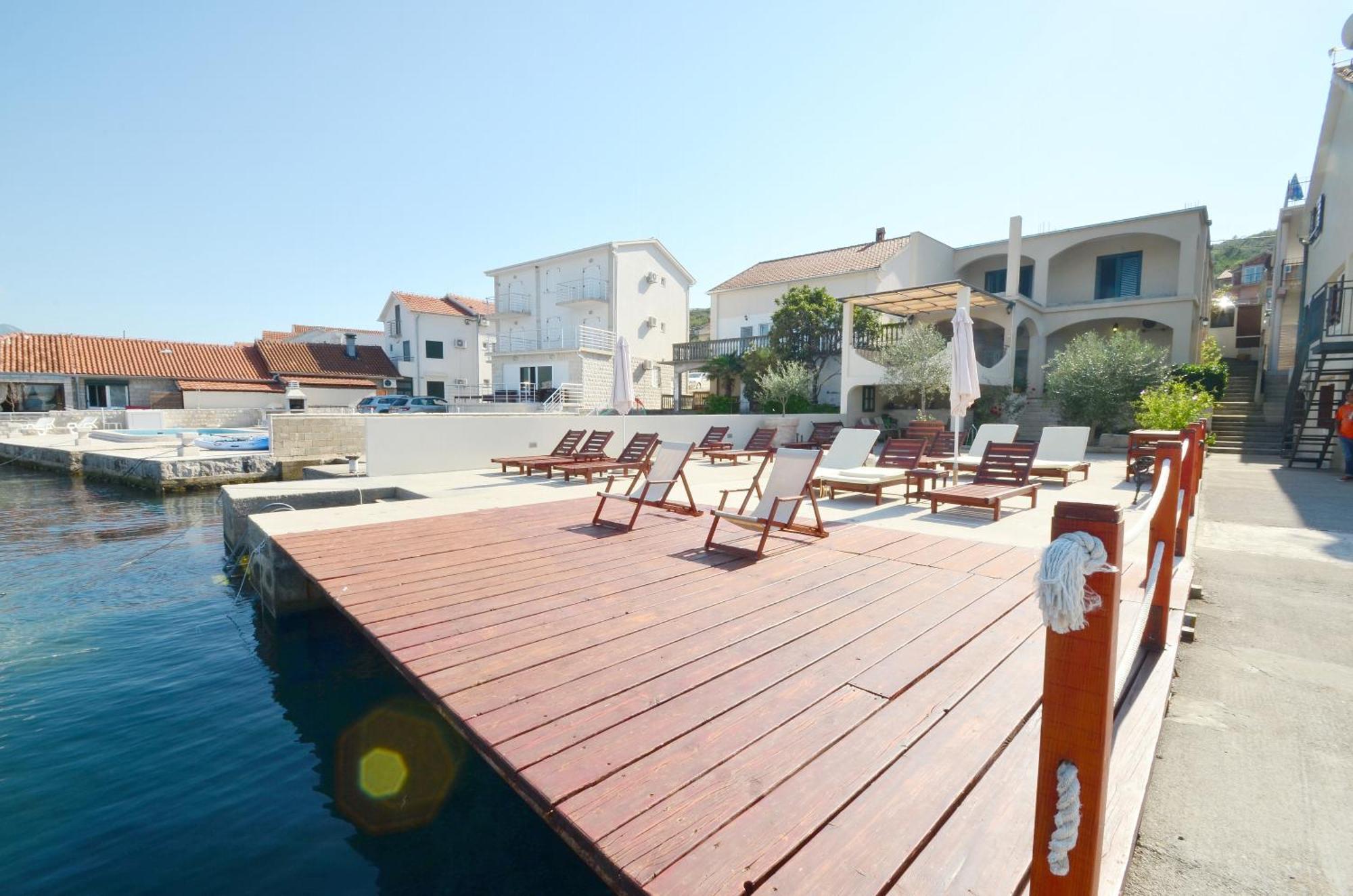 Dubravcevic Residence Tivat Exterior foto